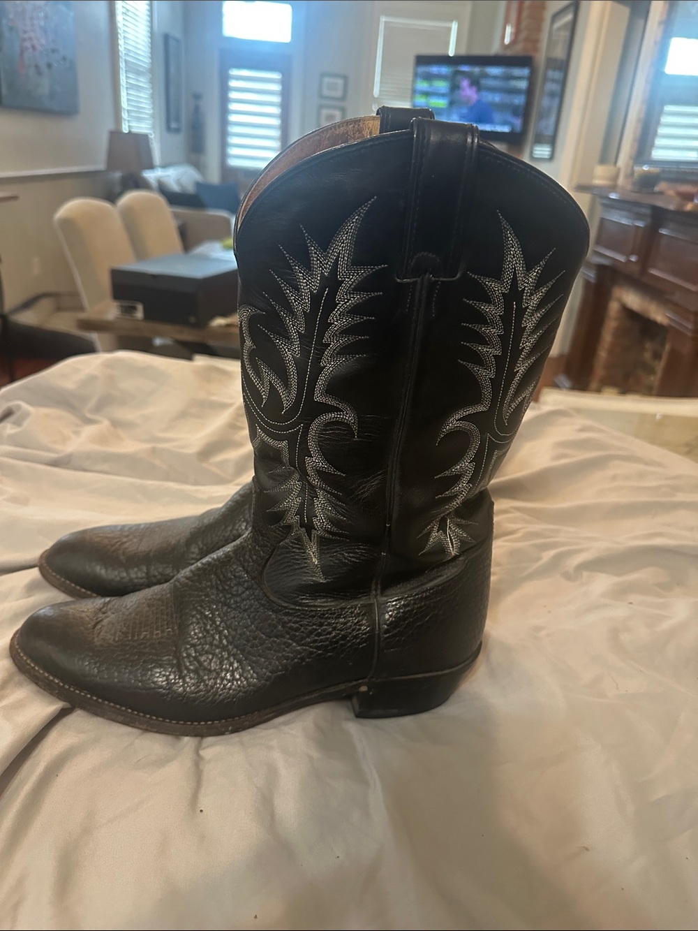 Tony Lama Black Leather Western Cowboy Boots with White Stitching